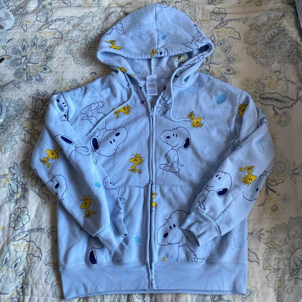 snoopy hoodie